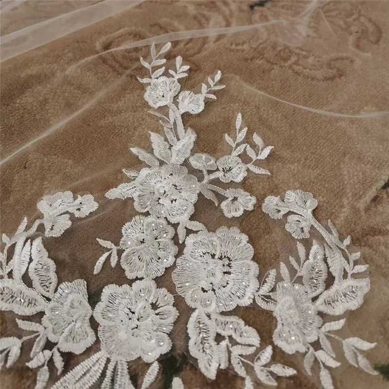 Customized High Quality Vintage Wedding Veil, 3.5M Long Special Cut Royal Bridal Veil with Comb, Bling Sequins Lace Veil