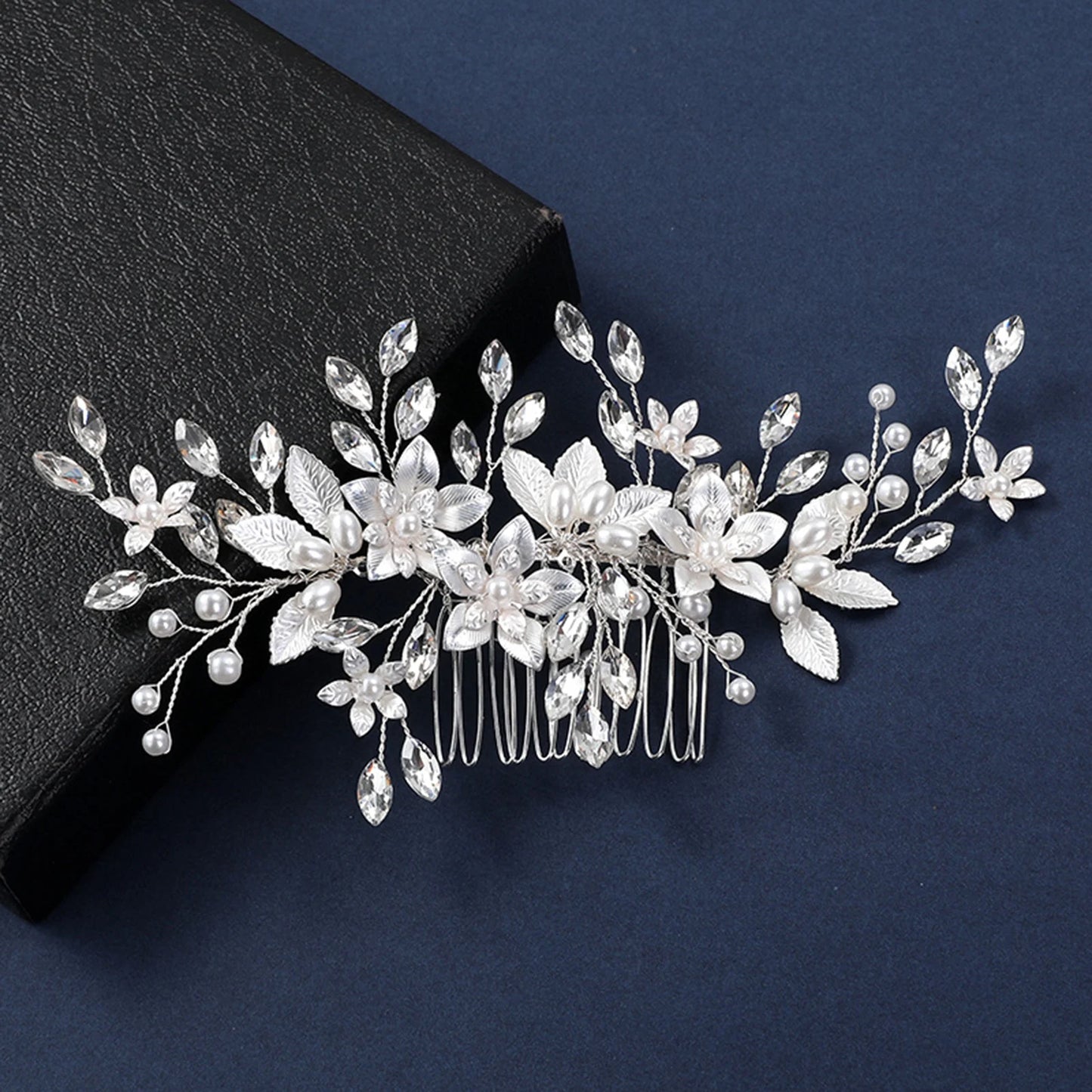Crystal Pearl Hair Comb Clip Pin Alloy Leaf Hair Comb Handmade Headband Tiara For Women Bride Wedding Hair Accessories Jewelry