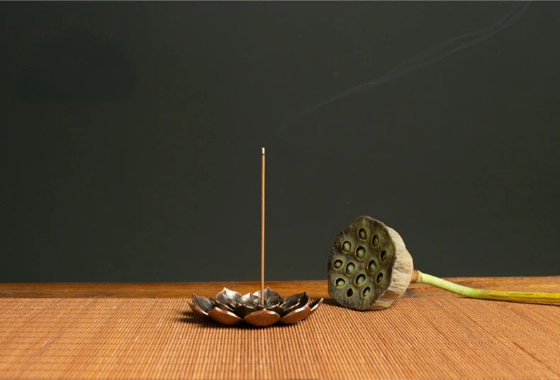2 in 1 Alloy Incense Burner, Metal sandalwood Incense Sticks Holder, Buddhism Zen Lotus Sticks Incense Censer, Nasturtium Ashtray
