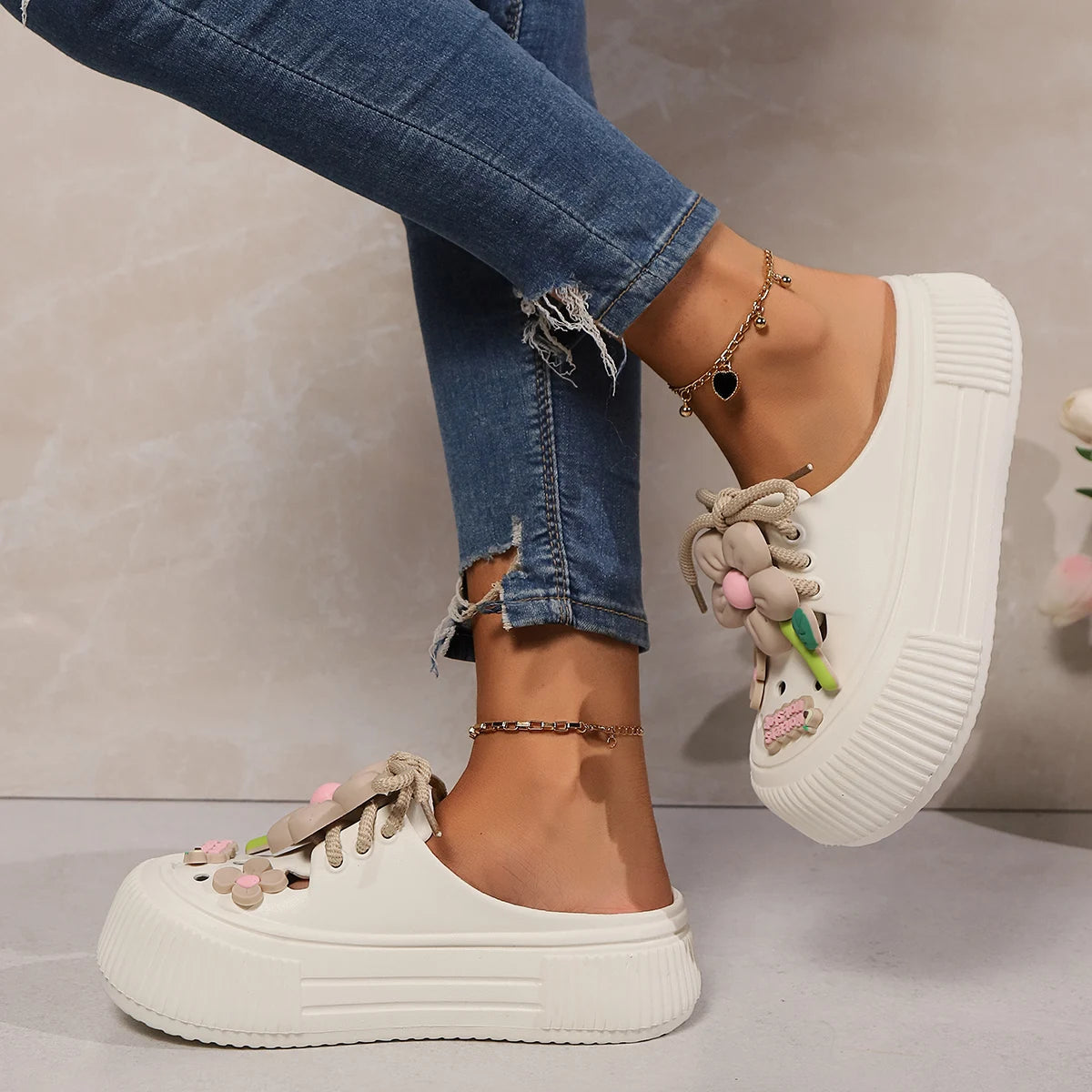 Summer Women Slippers, Cute Decoration Platform Sandals, Casual Outdoor Clogs, Beach Sandal, Non-slip Slides, Indoor Home Shoes 35-42