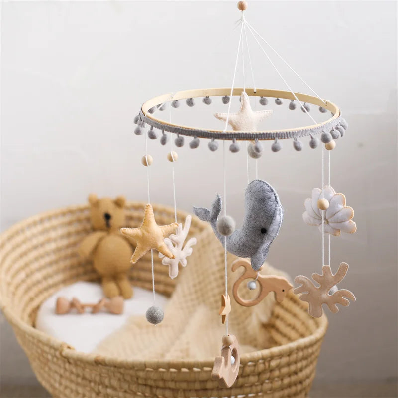 Newborn Baby Rattles Toys, 0-12 Months Soft Felt Whale Bed Bell Infant Mobile Crib Hanging Musical Carousel Toy, Boys Girls Gift