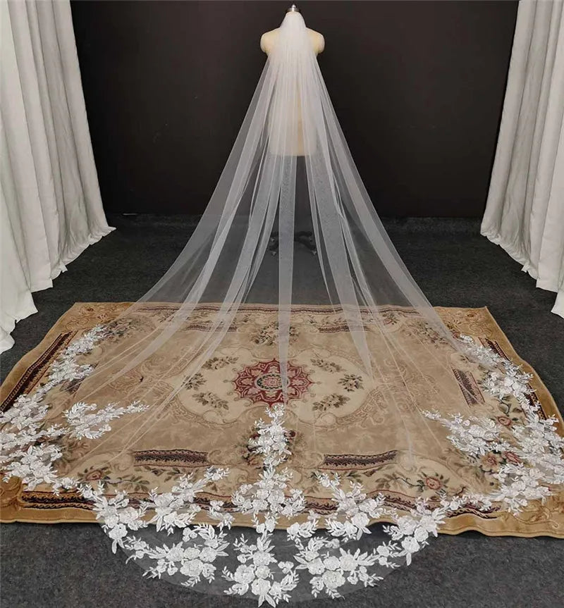 Customized High Quality Vintage Wedding Veil, 3.5M Long Special Cut Royal Bridal Veil with Comb, Bling Sequins Lace Veil
