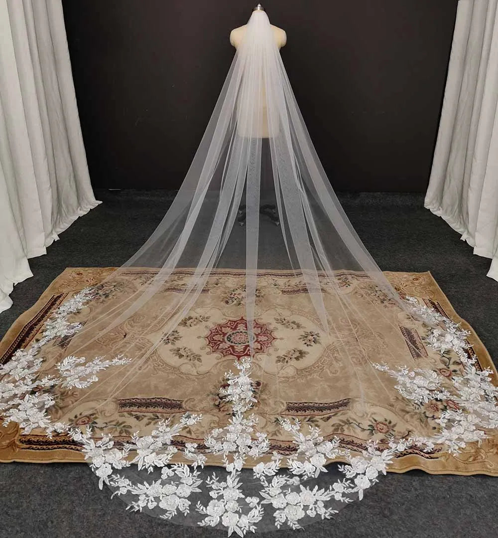 Customized High Quality Vintage Wedding Veil, 3.5M Long Special Cut Royal Bridal Veil with Comb, Bling Sequins Lace Veil