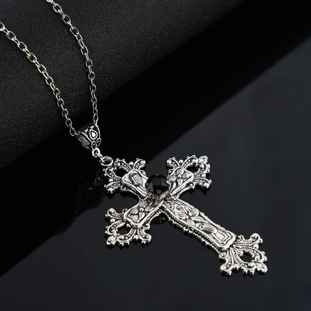 Y2K Punk Crystal Big Cross Pendant Necklaces for Women Men, Gothic Irregular Cross Clavicle Chain Necklaces, Aesthetic Jewelry
