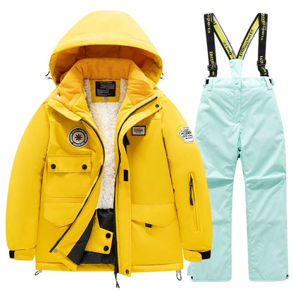 Winter children's skiing suit for boys and girls, windproof and waterproof thick coat for warmth and snow playing equipment