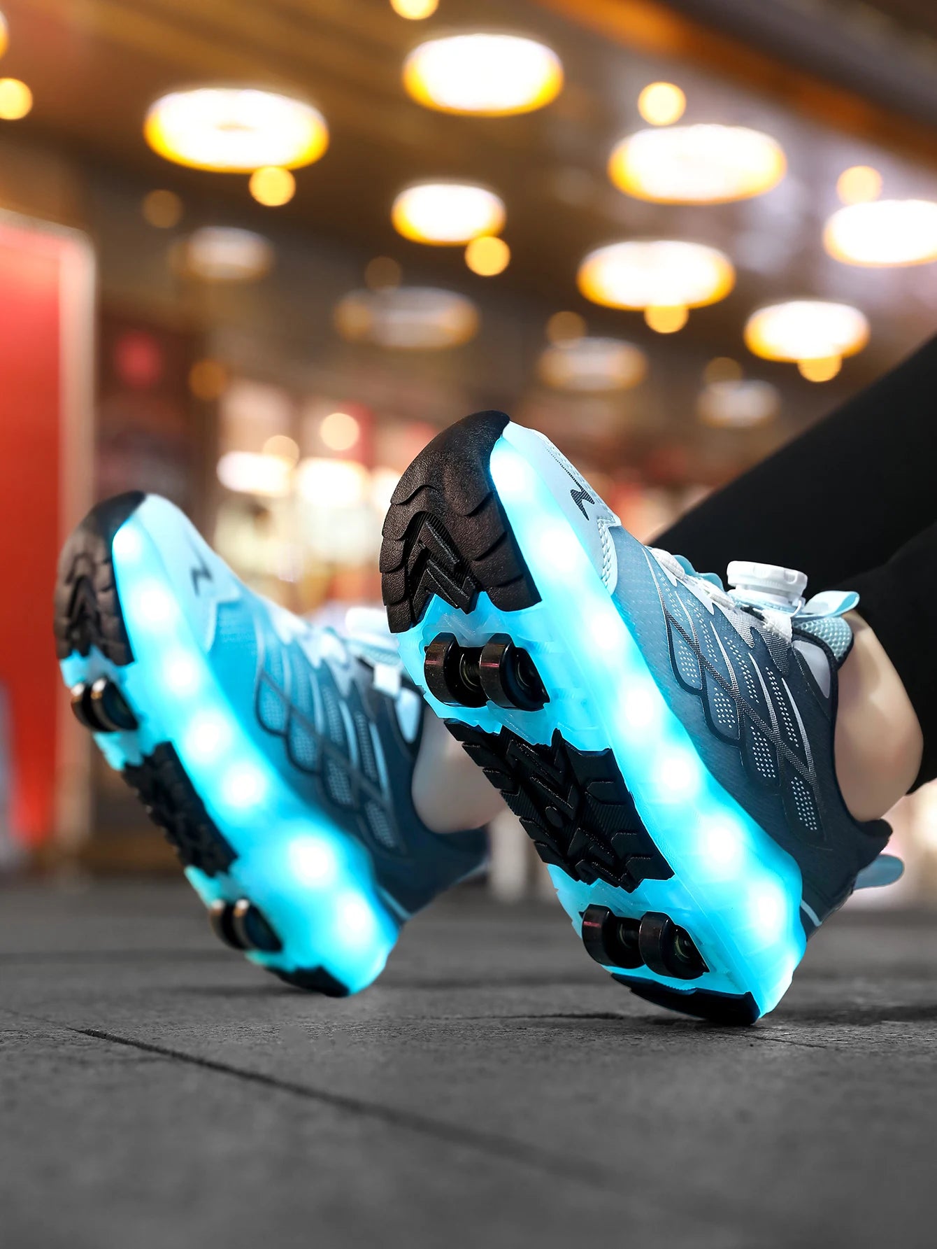 Children's and Teenage Roller Skates - Fashionable Upgraded Edition with Enhanced Stability - Detachable Dual-Use Sports Shoe