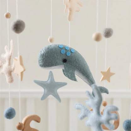 Newborn Baby Rattles Toys, 0-12 Months Soft Felt Whale Bed Bell Infant Mobile Crib Hanging Musical Carousel Toy, Boys Girls Gift