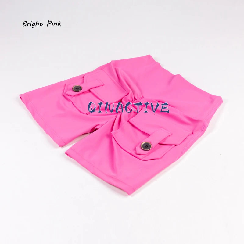 Pantalones Cortos de Yoga QINACTIVE para Mujer con Bolsillos, Fruncidos en los Glúteos, Mallas de Gimnasio de Cintura Alta con Efecto Push Up, Pantalones Cortos Deportivos Sexy para Glúteos, Fitness