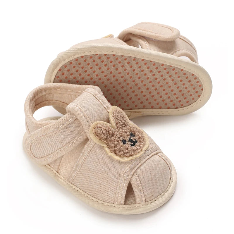 Cute Bear Soft Sole Comfortable Sandals for Infants and Toddlers, Baotou Anti Kick First Step Shoes 0-18 Months
