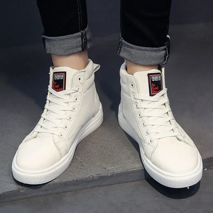 new  Breathable soft sole Men's Casual Sports Shoes Korean Fashion Student jogging shoes youth board shoes