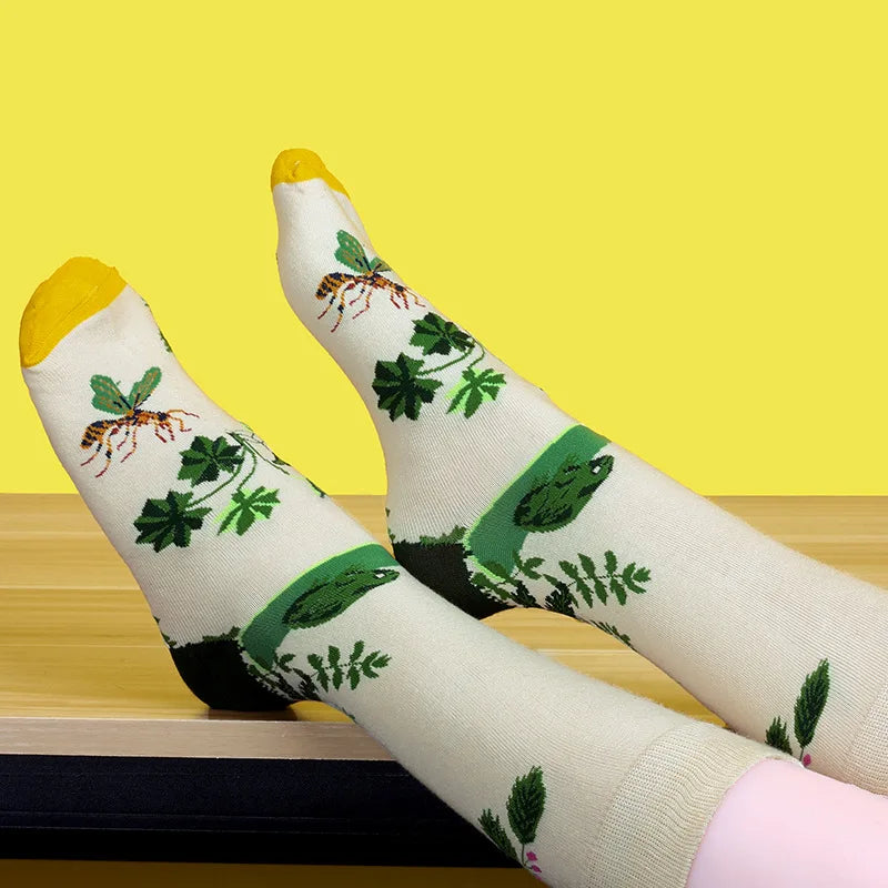 New cotton socks high-quality men's and women's British style casual Harajuku fashion novelty literary couple sexy socks