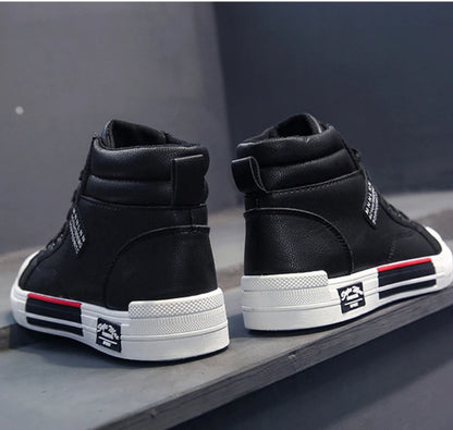 new  Breathable soft sole Men's Casual Sports Shoes Korean Fashion Student jogging shoes youth board shoes