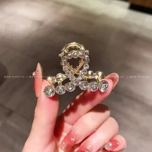 New French Metal Style Imitation Pearl Geometric Mini Cute Hair Claws for Women Temperament Trend Shark Clip Senior Accessories