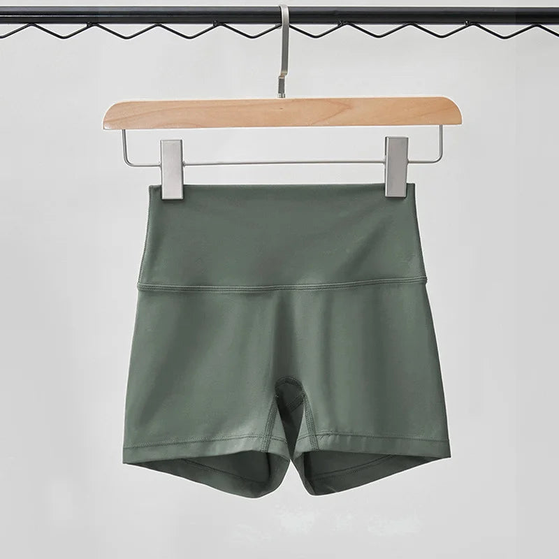 Hip lifting fitness yoga shorts, three-quarter pants, female high-waisted peach nude running sports shorts, quick-drying, GymHUB