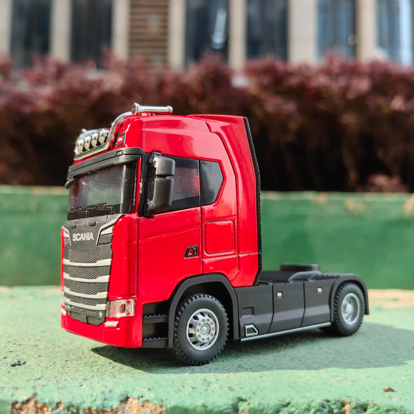 1:50 Alloy Diecast Large Truck Model Car Toy Simulation Container Toy Sound and Light Pull BackTransport Vehicle Model Kid Gifts