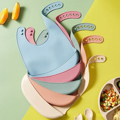 Silicone Baby Bib Waterproof Saliva Dripping Banana Bibs Newborn Feeding Soft Edible Aprons Baby Adjustable Burp Scarf