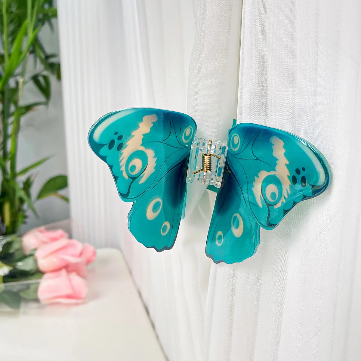 1pc ultra-fantasy simulation butterfly clip temperament hair clip for pinning hair shark clip hair accessory head accessory