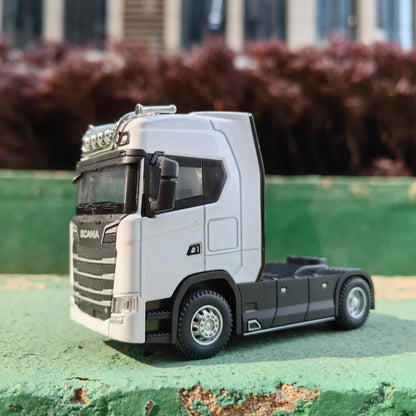 1:50 Alloy Diecast Large Truck Model Car Toy Simulation Container Toy Sound and Light Pull BackTransport Vehicle Model Kid Gifts