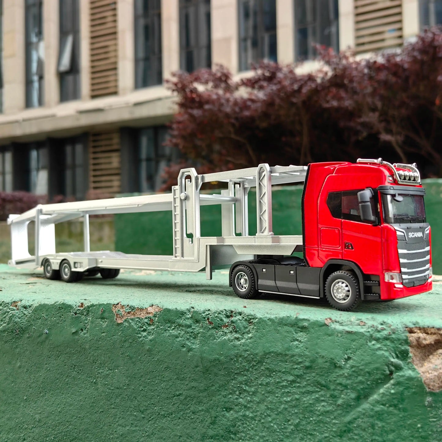 1:50 Alloy Diecast Large Truck Model Car Toy Simulation Container Toy Sound and Light Pull BackTransport Vehicle Model Kid Gifts