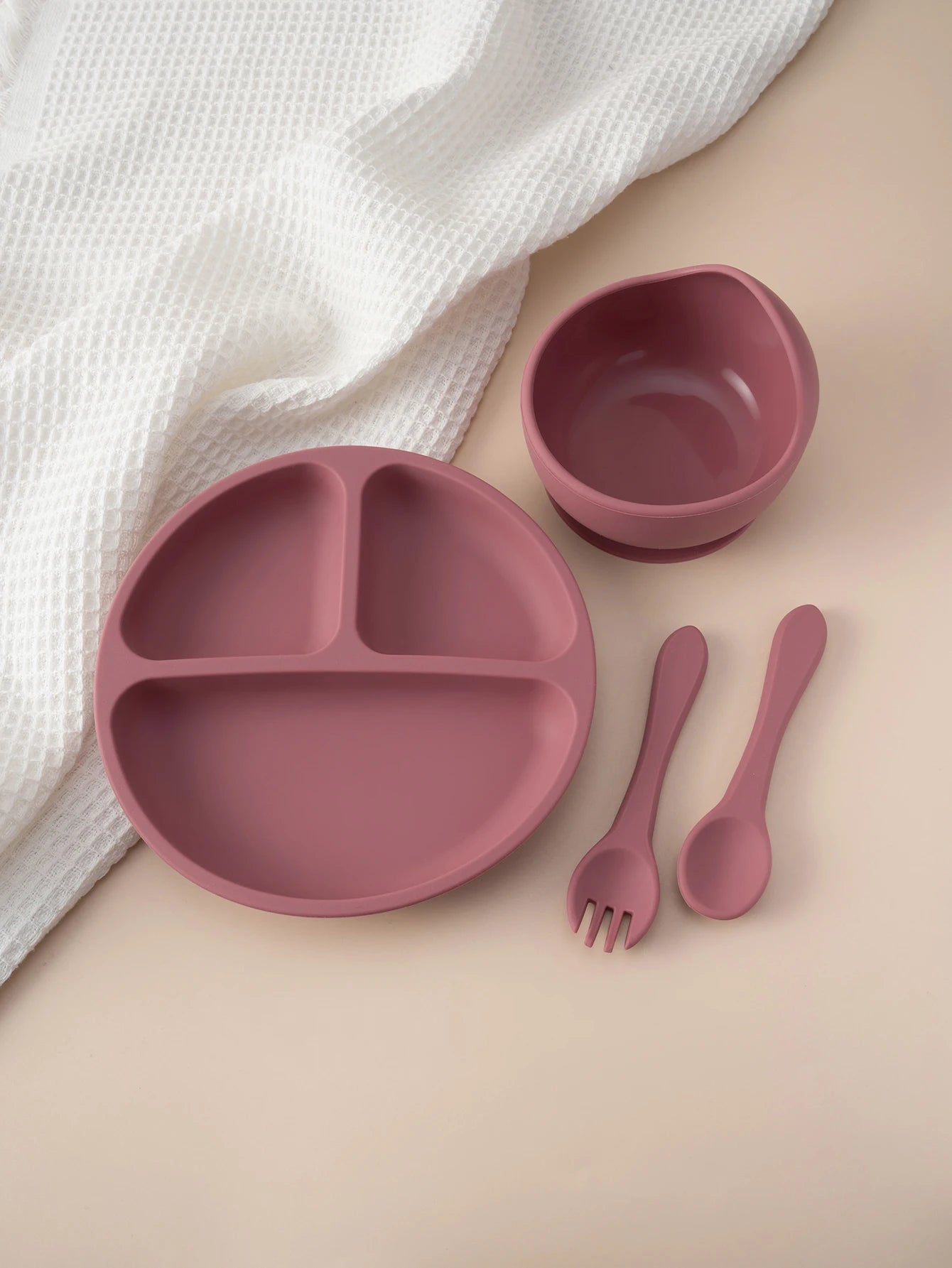 4PCS Baby Silicone Feeding Set Suction Dishes Plate Spoon Fork BPA Free Sucker Bowl Toddler Training Tableware Essentials