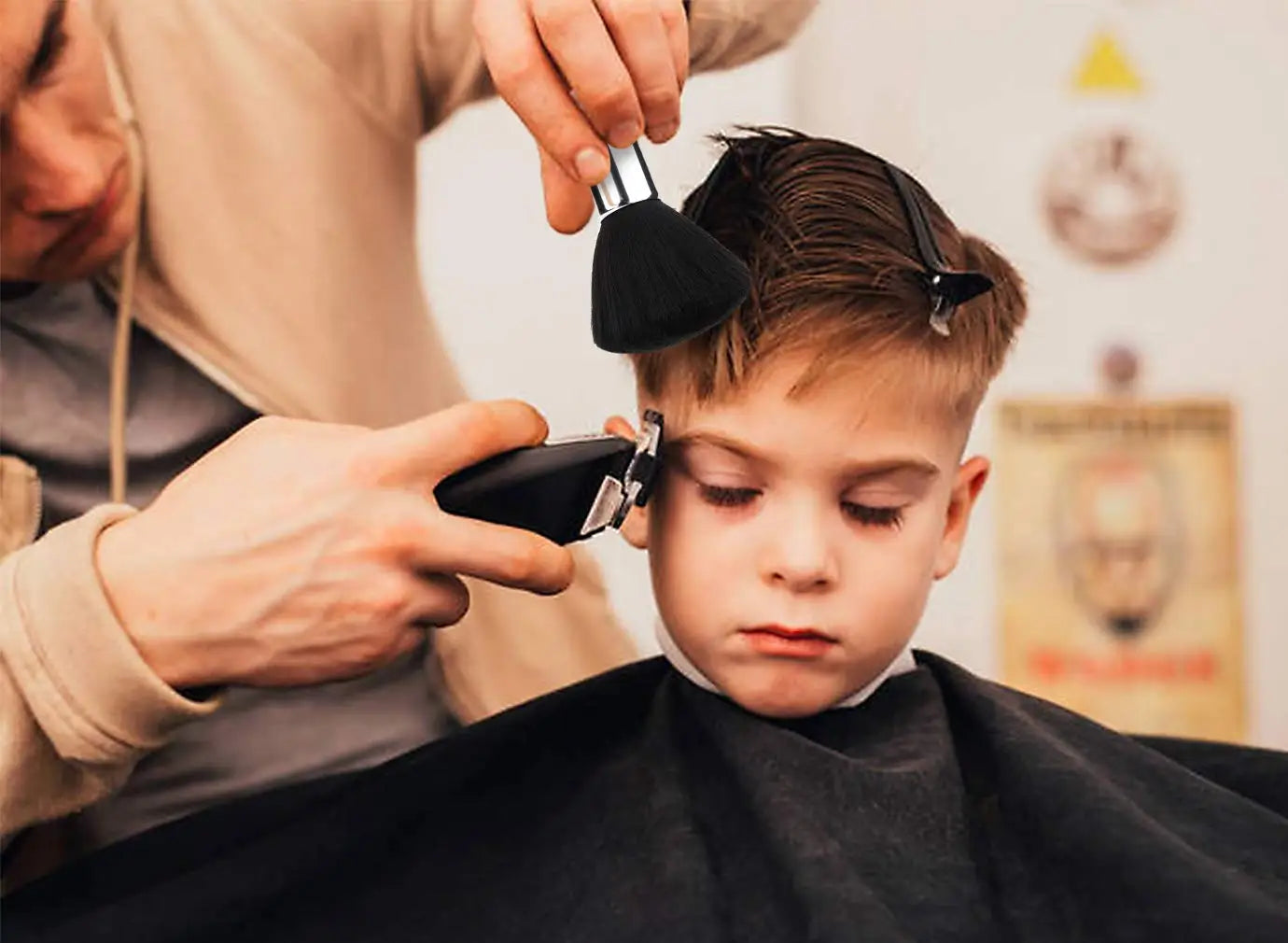 Black Hairdressing Sweeping Neck Hair Cleaning Duster, Hair Cutting Brush for Barbershop Hair Cut, Brush Tools, Barber Accessories