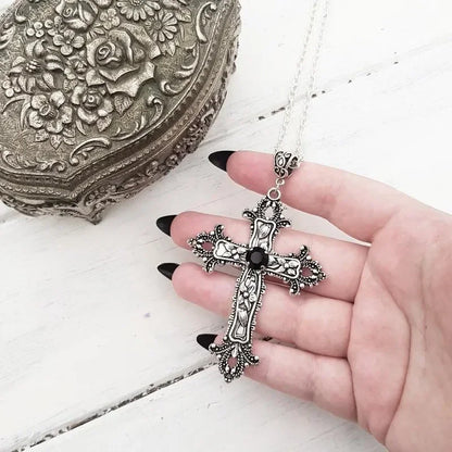 Y2K Punk Crystal Big Cross Pendant Necklaces for Women Men, Gothic Irregular Cross Clavicle Chain Necklaces, Aesthetic Jewelry