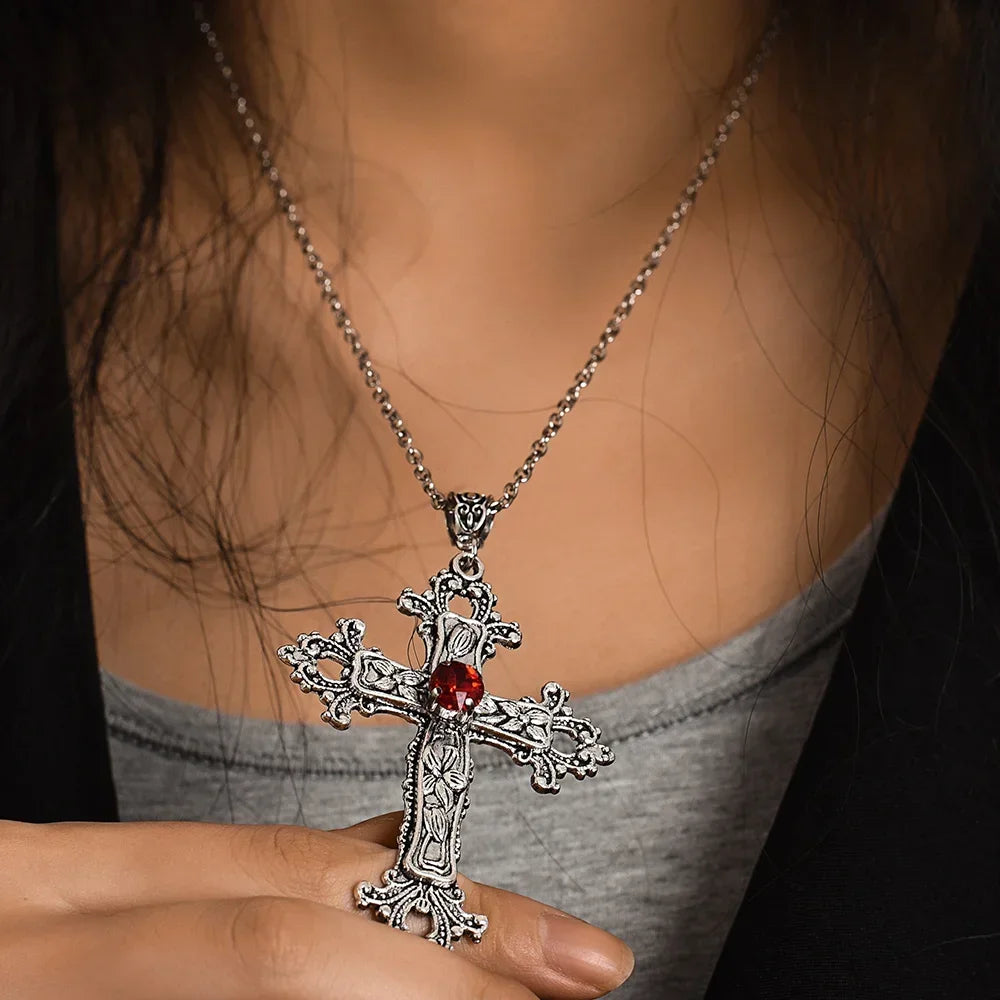 Y2K Punk Crystal Big Cross Pendant Necklaces for Women Men, Gothic Irregular Cross Clavicle Chain Necklaces, Aesthetic Jewelry