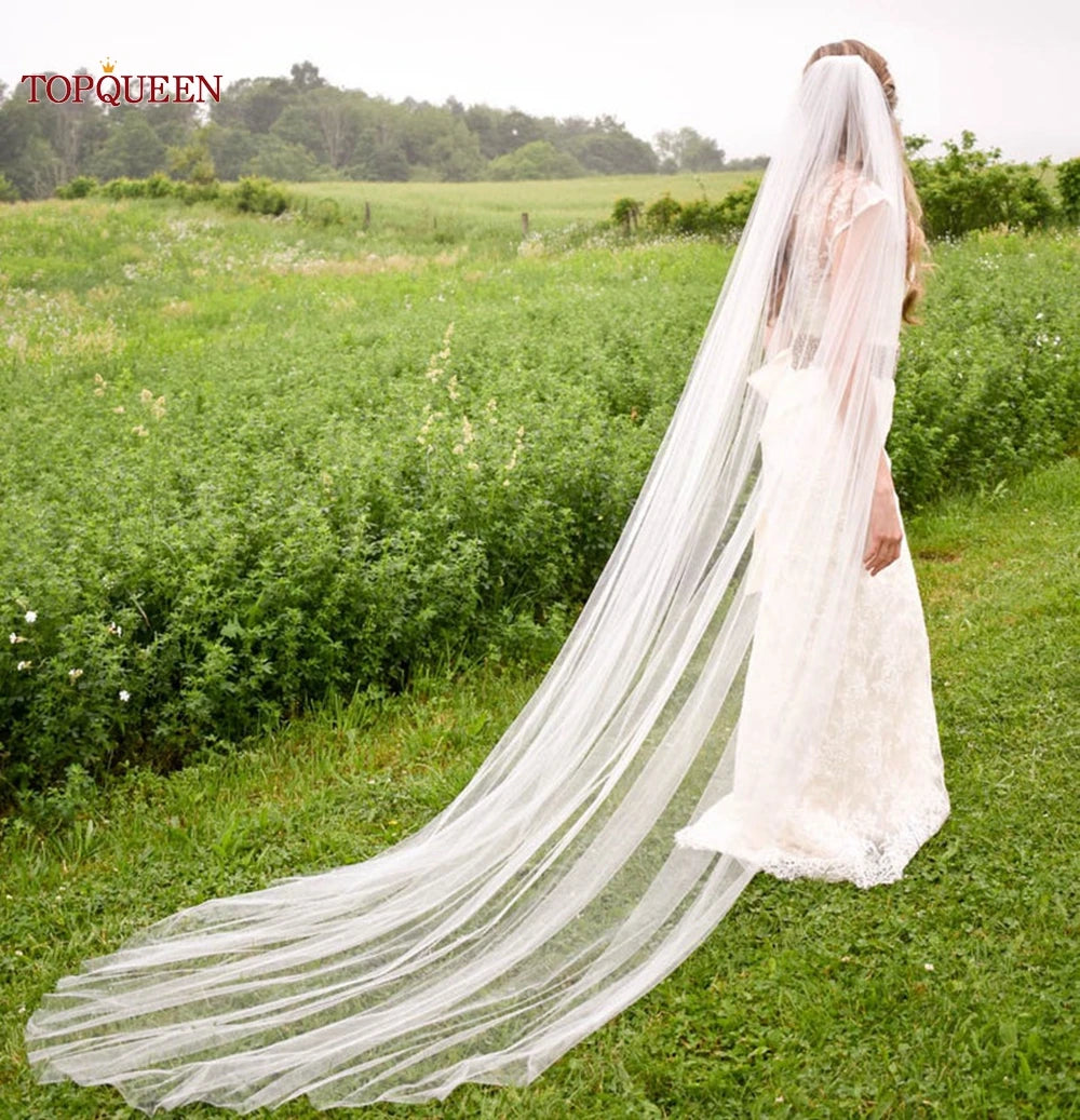 TOPQUEEN V30 Classic Bridal Wedding Veils Plain Yarn 1 Tier Soft Wedding Long Veil with Comb Wedding Dress Accessories Black Red