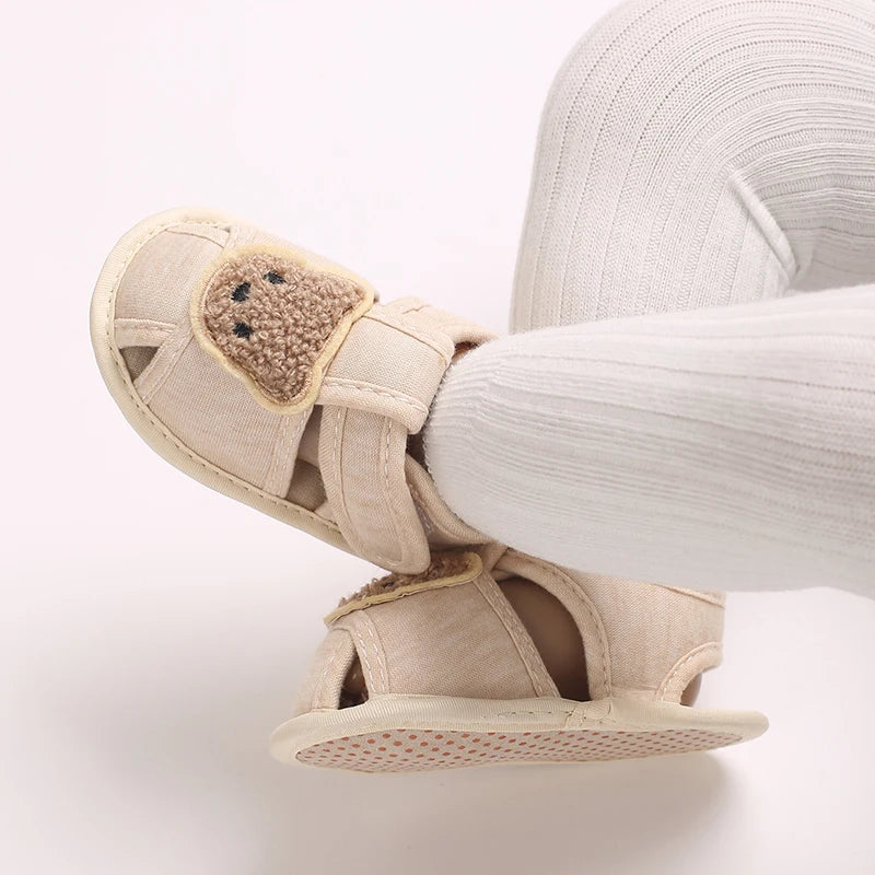 Cute Bear Soft Sole Comfortable Sandals for Infants and Toddlers, Baotou Anti Kick First Step Shoes 0-18 Months