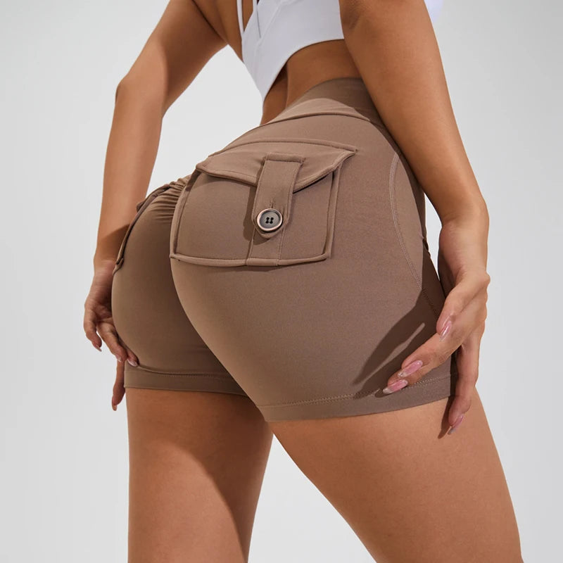 Pantalones Cortos de Yoga QINACTIVE para Mujer con Bolsillos, Fruncidos en los Glúteos, Mallas de Gimnasio de Cintura Alta con Efecto Push Up, Pantalones Cortos Deportivos Sexy para Glúteos, Fitness