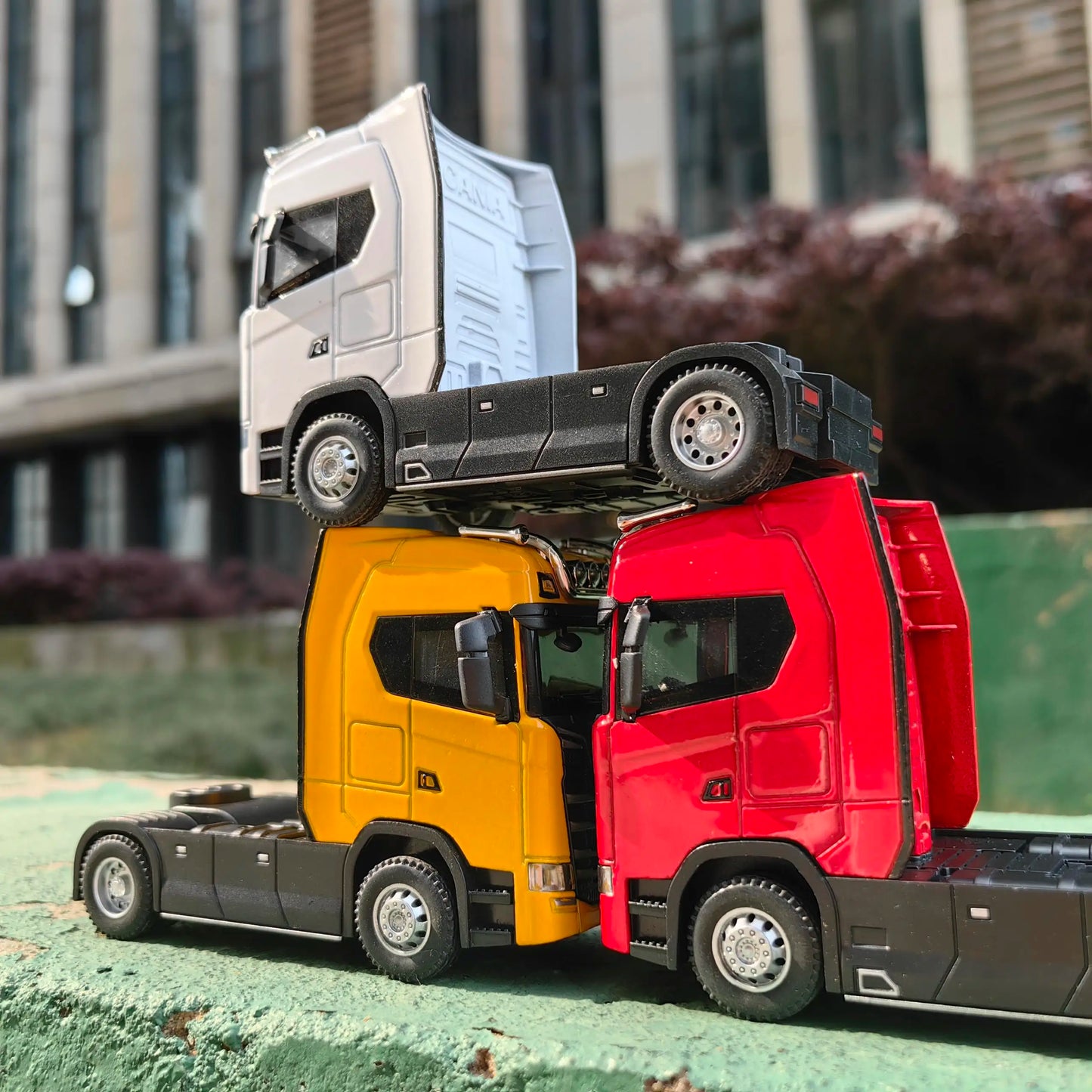 1:50 Alloy Diecast Large Truck Model Car Toy Simulation Container Toy Sound and Light Pull BackTransport Vehicle Model Kid Gifts