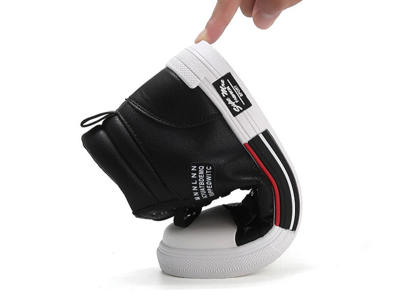 new  Breathable soft sole Men's Casual Sports Shoes Korean Fashion Student jogging shoes youth board shoes