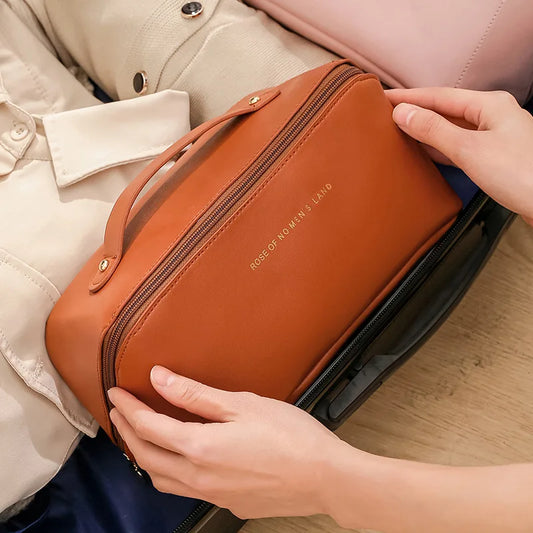 PU Fashion and Convenient Makeup Bag, Travel Storage Bag, Large Capacity Toiletry Bag, Hand-held Beauty Pillow Makeup Bag