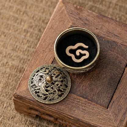 Antique brass pocket mini hollow incense burner, ancient Chinese tea table decoration, dragon and phoenix incense burner