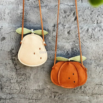 Mini bolsos de dibujos animados bonitos para niñas pequeñas, bandolera con forma de calabaza, pera o mariquita, pequeños bolsos de mano Kawaii para bebés y niños, regalo