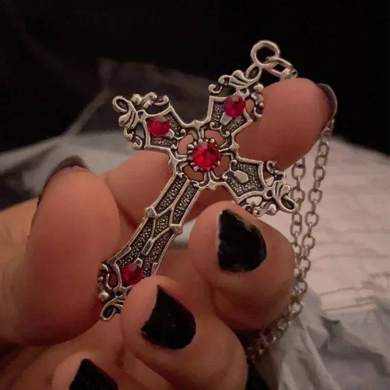 Y2K Punk Crystal Big Cross Pendant Necklaces for Women Men, Gothic Irregular Cross Clavicle Chain Necklaces, Aesthetic Jewelry