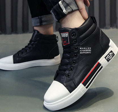 new  Breathable soft sole Men's Casual Sports Shoes Korean Fashion Student jogging shoes youth board shoes