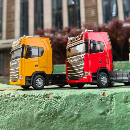 1:50 Alloy Diecast Large Truck Model Car Toy Simulation Container Toy Sound and Light Pull BackTransport Vehicle Model Kid Gifts