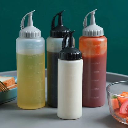 175ML/350ML Large Squeeze Bottle Condiment Bottles with Nozzles Ketchup BBQ Sauces Oil Bottle Dispenser Squeeze Sauce Bottles
