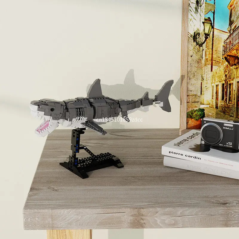 MOC Marine Animals Shark Whale Megalodon Building Blocks Set Deep Sea Rescue Fish Bricks Educational Assembly Model Toys Gifts