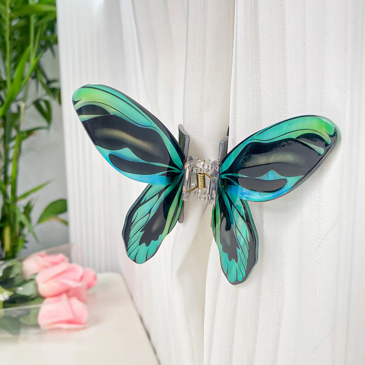 1pc ultra-fantasy simulation butterfly clip temperament hair clip for pinning hair shark clip hair accessory head accessory