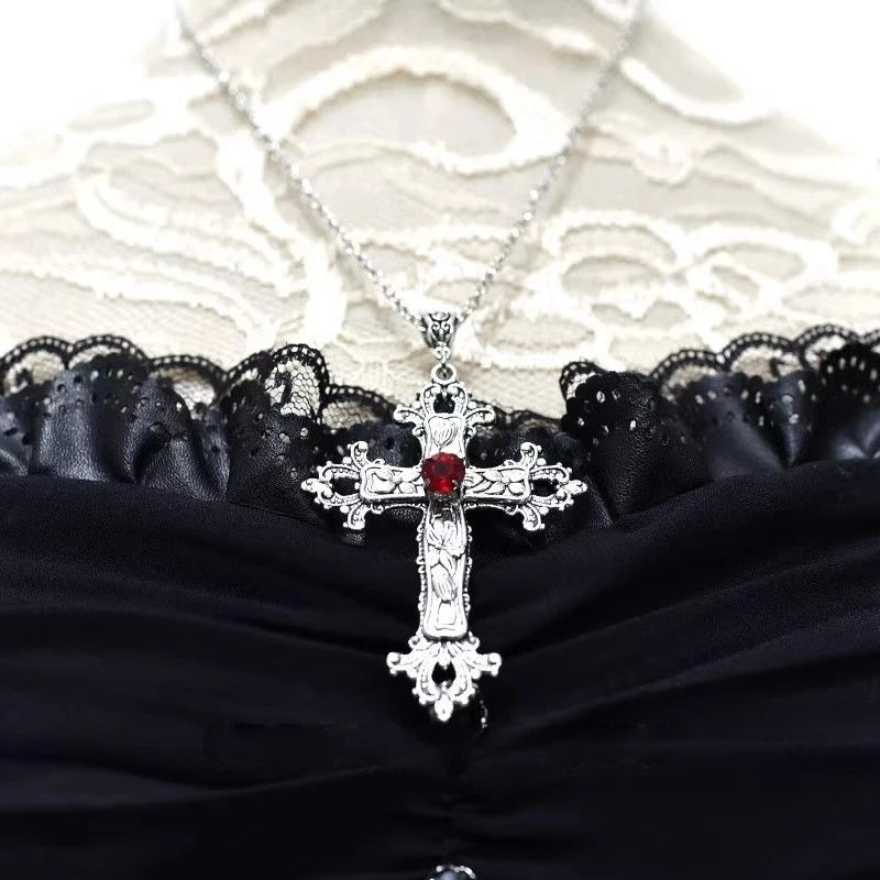 Y2K Gothic Punk Crystal Cross Pendant Necklace for Women Men, Clavicle Chain Lolita Choker Necklaces, Jewelry Gorgeous Party Gifts