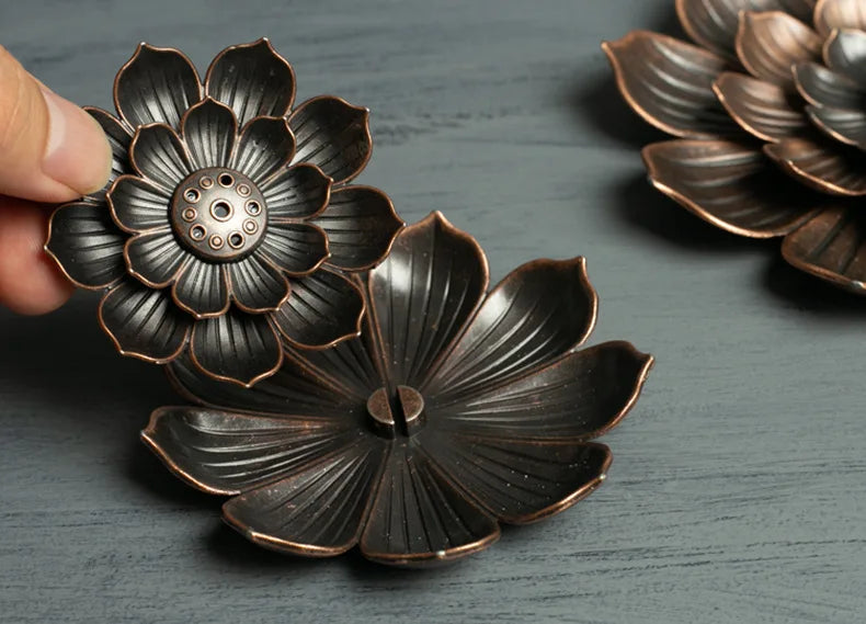 2 in 1 Alloy Incense Burner, Metal sandalwood Incense Sticks Holder, Buddhism Zen Lotus Sticks Incense Censer, Nasturtium Ashtray