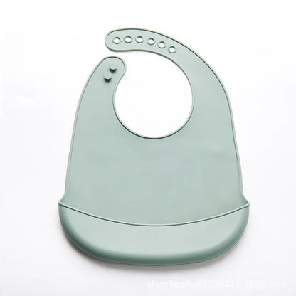 Silicone Baby Bib Waterproof Saliva Dripping Banana Bibs Newborn Feeding Soft Edible Aprons Baby Adjustable Burp Scarf